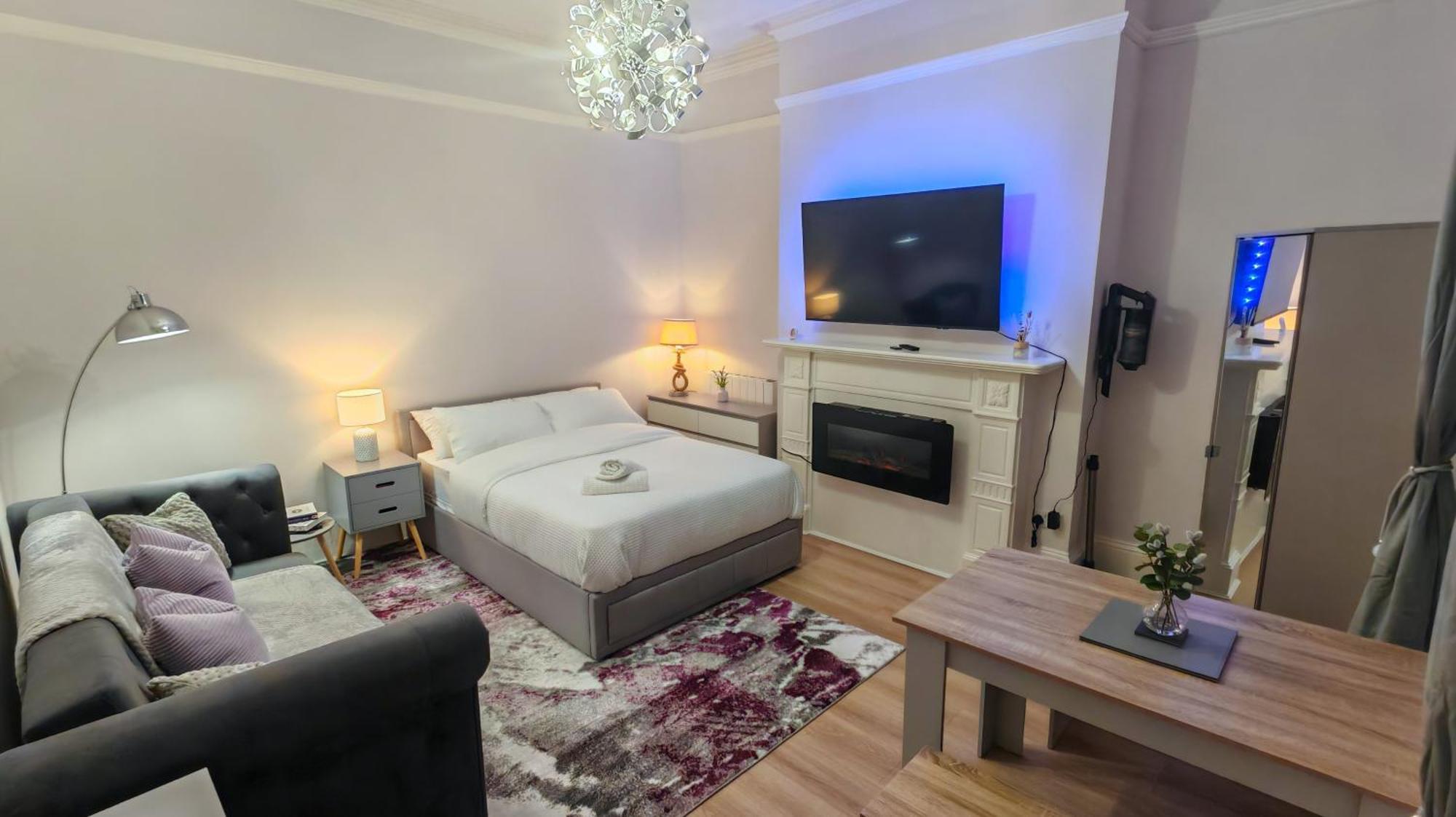 Stylish York Studio מראה חיצוני תמונה
