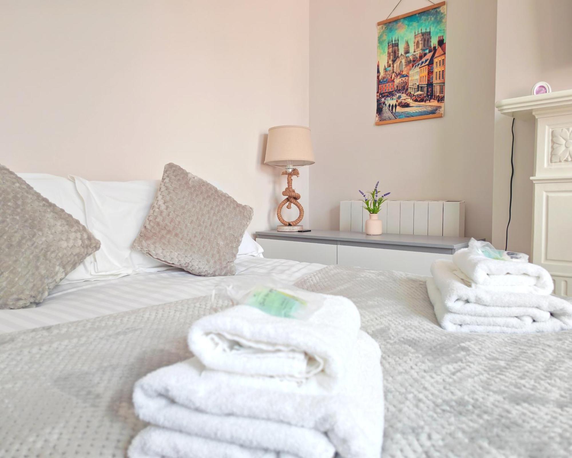 Stylish York Studio מראה חיצוני תמונה
